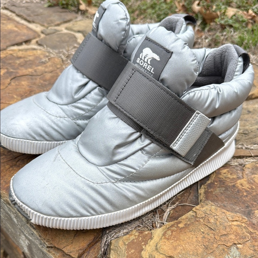 Sorel Silver and Black Ankle Boots with Quilted Upper